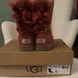 UGG Bailey Bow Boots in Rich Burgundy